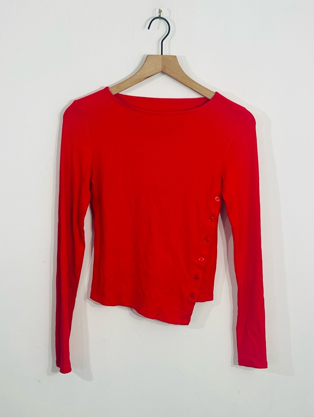 Pink Rose Modal Blend Red Ribbed Long Sleeve Asymmetrical Hem Button Detail Sz S